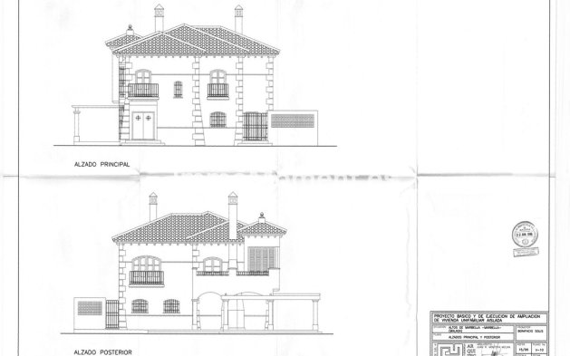 Revente - Villa - Marbella - Altos de los Monteros