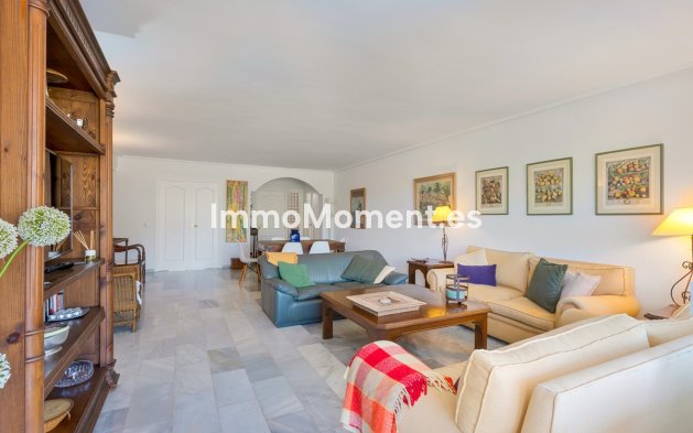 Revente - Appartement - Estepona  - Estepona Centro