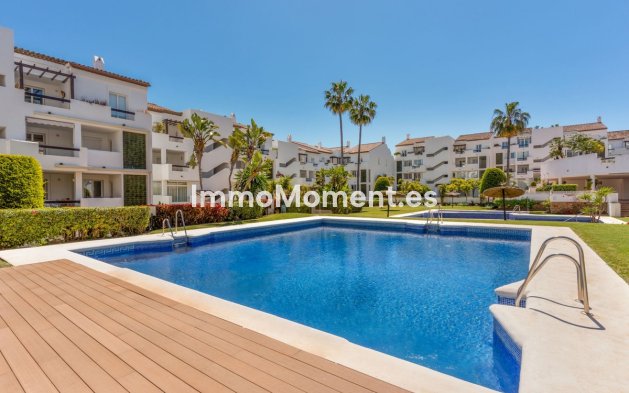 Revente - Appartement - Estepona  - Estepona Centro