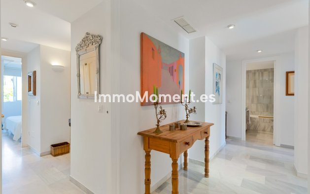 Revente - Appartement - Estepona  - Estepona Centro
