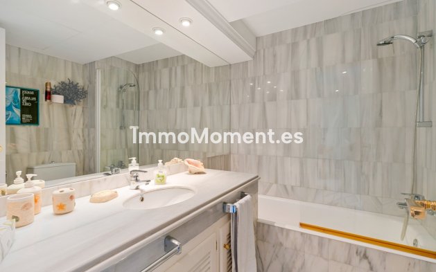 Revente - Appartement - Estepona  - Estepona Centro