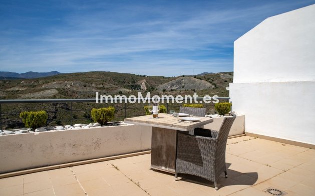 Wiederverkauf - Wohnung - Málaga - Benahavís