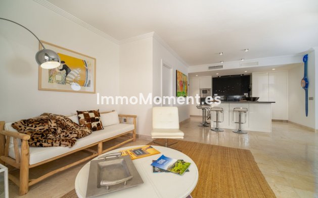 Wiederverkauf - Wohnung - Málaga - Benahavís