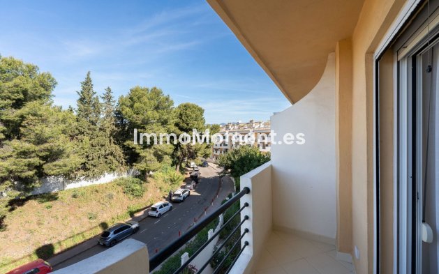 Wiederverkauf - Wohnung - Marbella - Nueva Andalucía