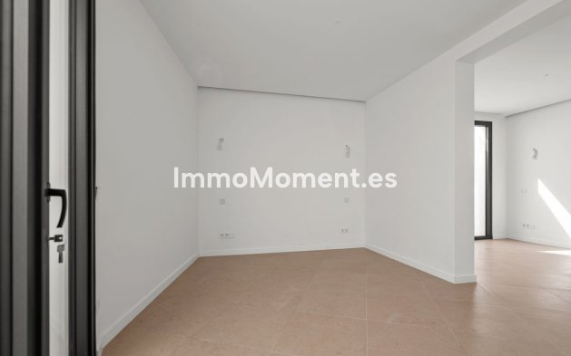Bestaande woning - Villa - Estepona  - Atalaya