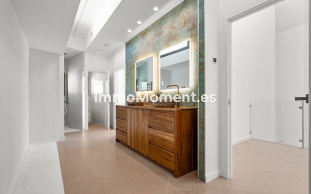 Bestaande woning - Villa - Estepona  - Atalaya