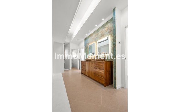 Bestaande woning - Villa - Estepona  - Atalaya