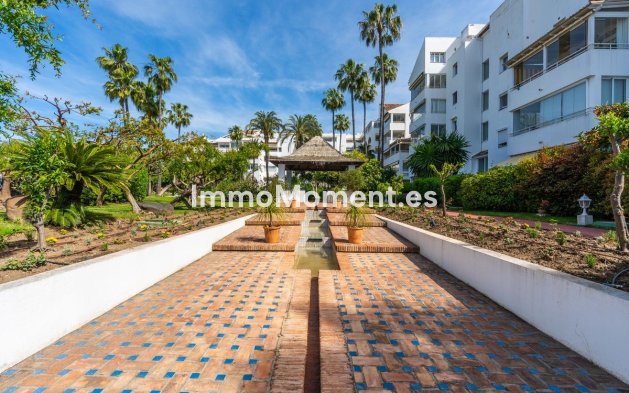 Bestaande woning - Appartement - Estepona  - Atalaya