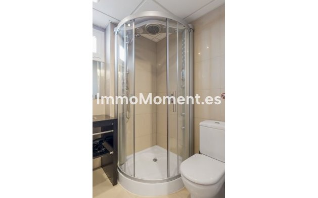 Revente - Appartement - Estepona  - Estepona Centro