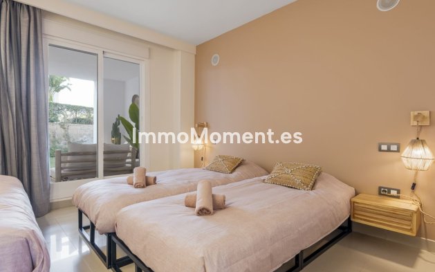 Revente - Appartement - Estepona  - Estepona Centro