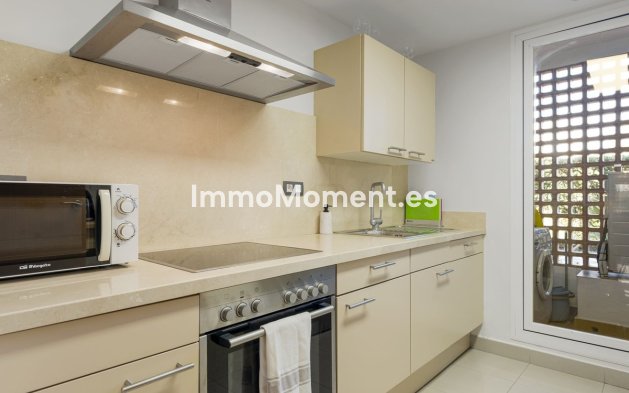 Revente - Appartement - Estepona  - Estepona Centro