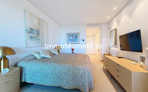 Revente - Appartement - Estepona  - Estepona Centro