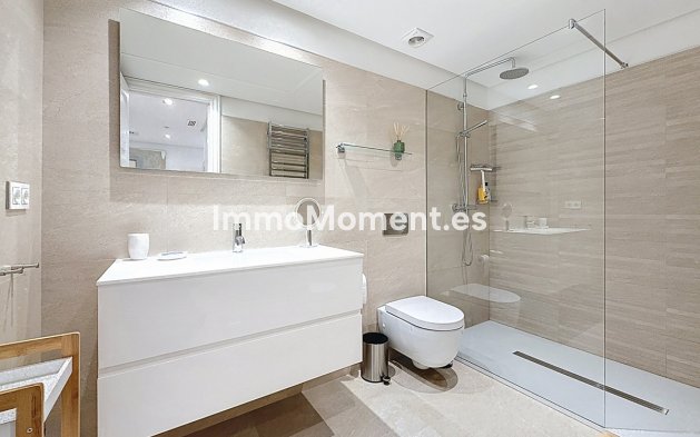 Revente - Appartement - Estepona  - Estepona Centro