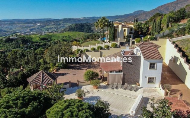 Revente - Villa - Estepona  - Estepona Centro