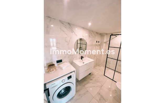 Revente - Appartement - Marbella - Nueva Andalucía