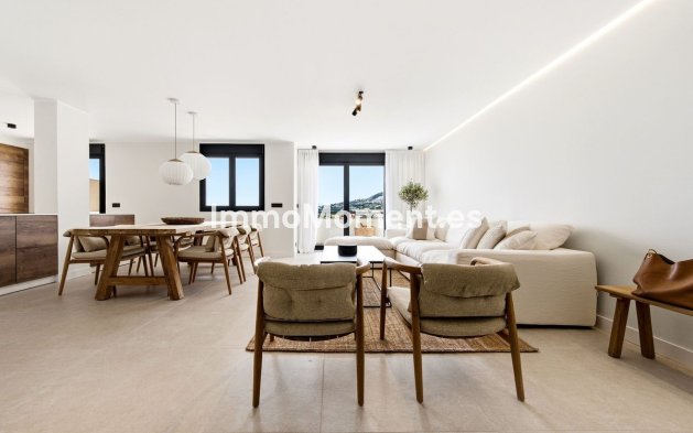 Resale - Apartment - Benalmadena - Torrequebrada