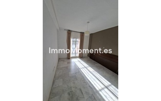 Resale - Apartment - Marbella - Reserva de Marbella