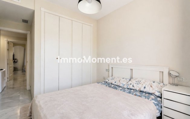 Resale - Apartment - Estepona - Hacienda del Sol