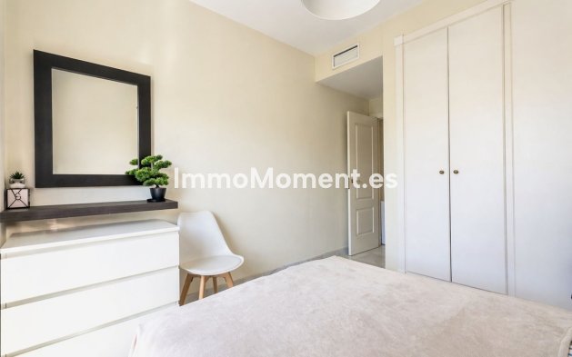 Resale - Apartment - Estepona - Hacienda del Sol