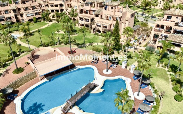 Resale - Apartment - Estepona - Hacienda del Sol