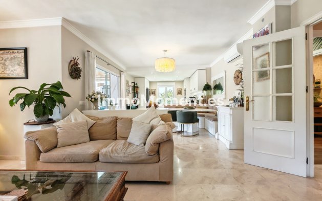 Resale - Villa - Mijas - Mijas Costa