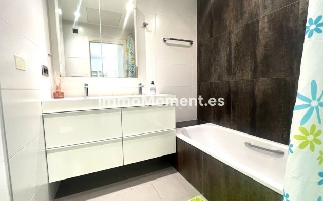 Resale - Apartment - Orihuela - La Zenia