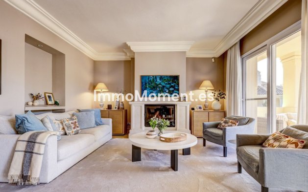 Revente - Appartement - Marbella - Nueva Andalucía