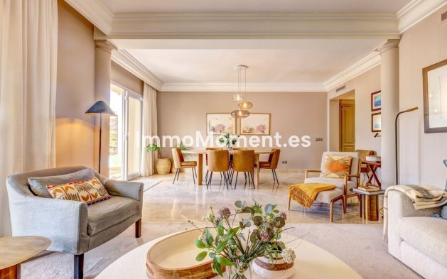 Revente - Appartement - Marbella - Nueva Andalucía