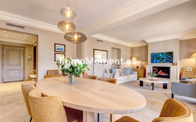 Revente - Appartement - Marbella - Nueva Andalucía