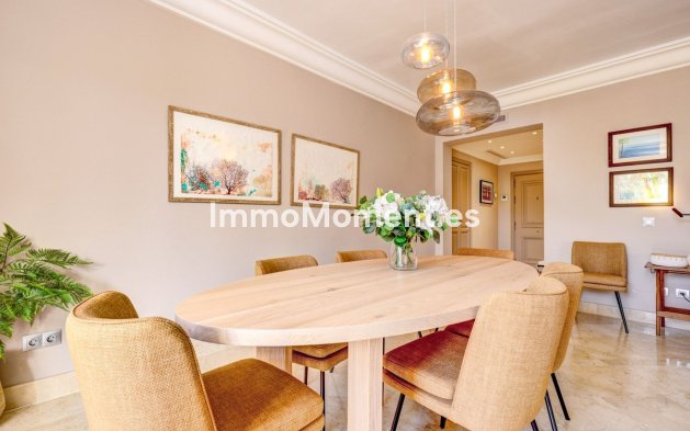 Revente - Appartement - Marbella - Nueva Andalucía