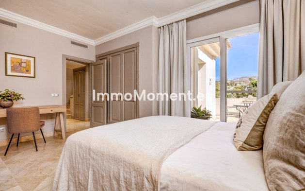 Revente - Appartement - Marbella - Nueva Andalucía
