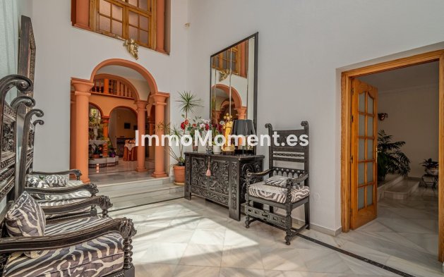 Resale - Villa - Benalmadena - Benalmadena Costa