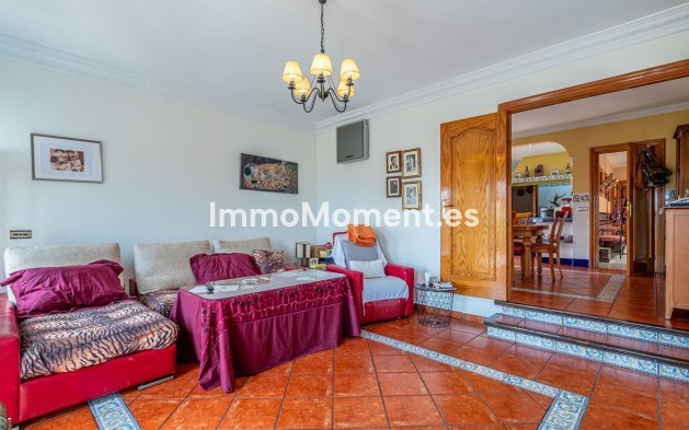 Resale - Villa - Benalmadena - Benalmadena Costa