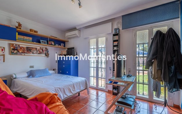 Resale - Villa - Benalmadena - Benalmadena Costa