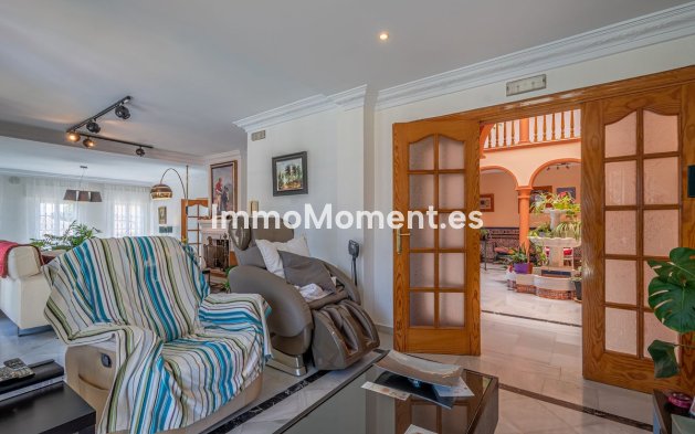 Resale - Villa - Benalmadena - Benalmadena Costa