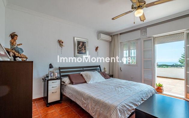 Resale - Villa - Benalmadena - Benalmadena Costa