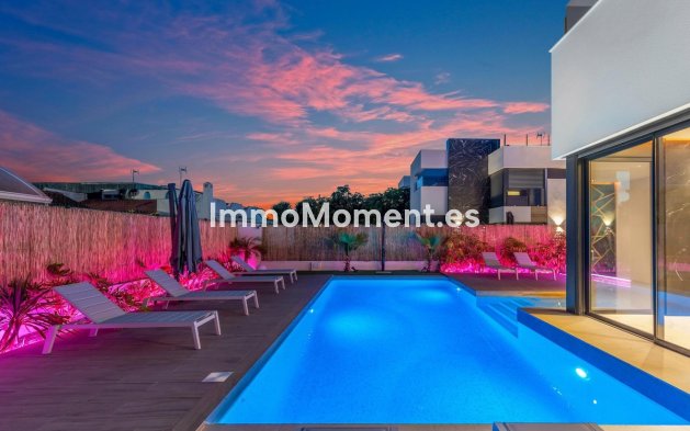 Bestaande woning - Villa - Torrevieja - Torrevieja Centro