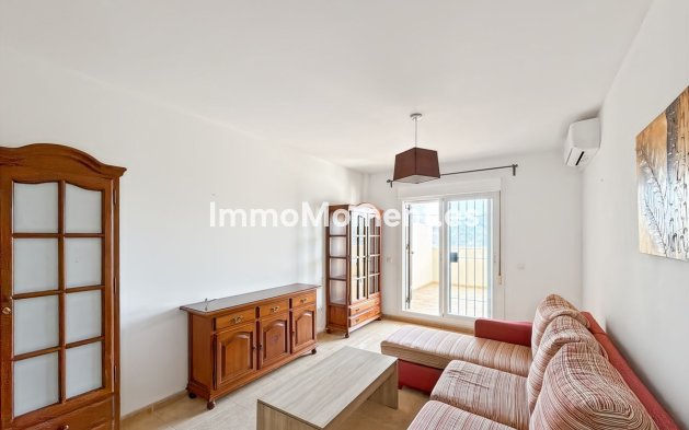 Resale - Apartment - Inland  - Almogía