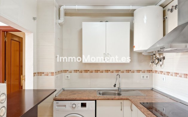 Resale - Apartment - Inland  - Almogía