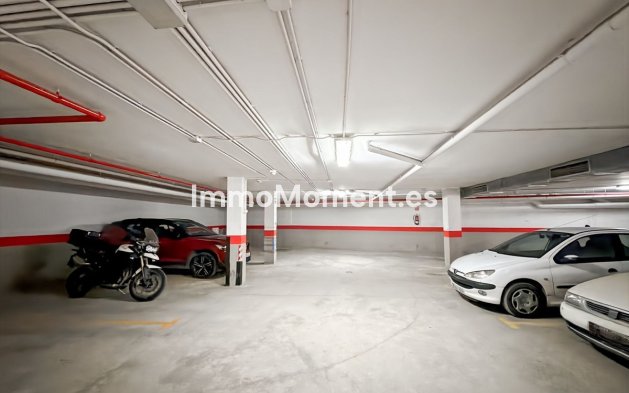 Resale - Apartment - Inland  - Almogía