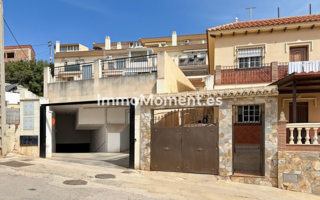 Resale - Apartment - Inland  - Almogía