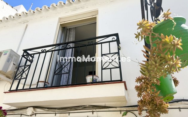 Revente - Maison mitoyenne - Estepona  - Estepona Centro