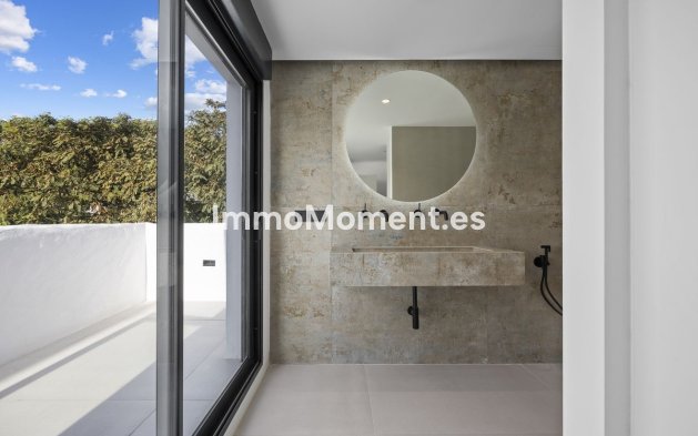 Resale - Apartment - El Paraiso - New Golden Mile