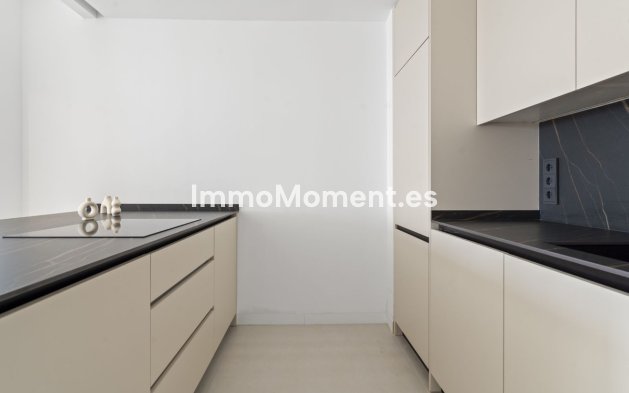 Resale - Apartment - El Paraiso - New Golden Mile
