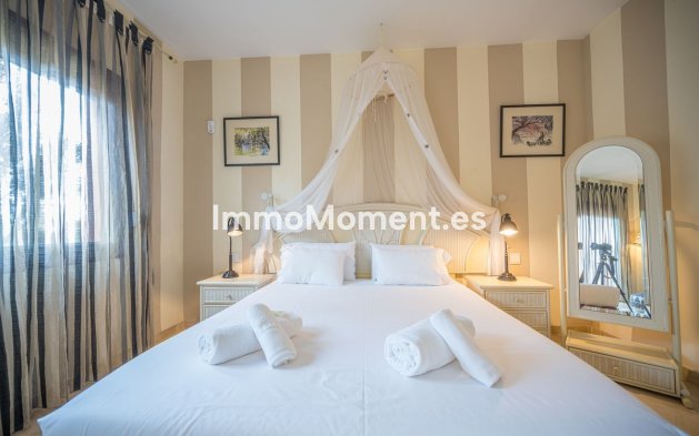 Resale - Apartment - Marbella - El Rosario