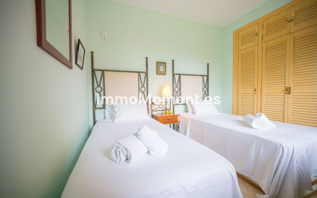 Resale - Apartment - Marbella - El Rosario