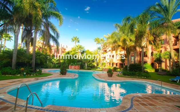 Resale - Apartment - Marbella - El Rosario