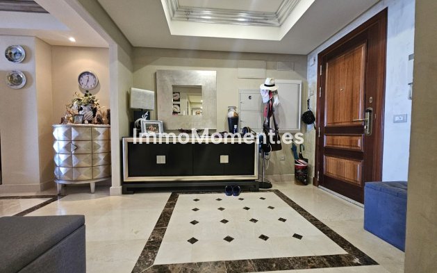 Wiederverkauf - Wohnung - Estepona  - Estepona Centro