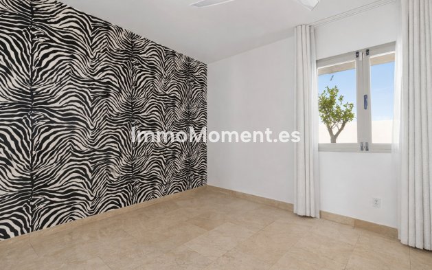 Resale - Townhouse - Benahavís - Benahavís Centro
