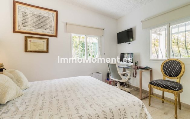 Revente - Villa - Estepona  - Estepona Centro